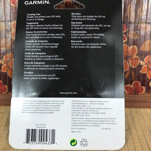 Authentic Garmin Accessory Carrying Case - Picture 2 of 2